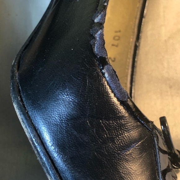 Shoes - Picture 3 of 7